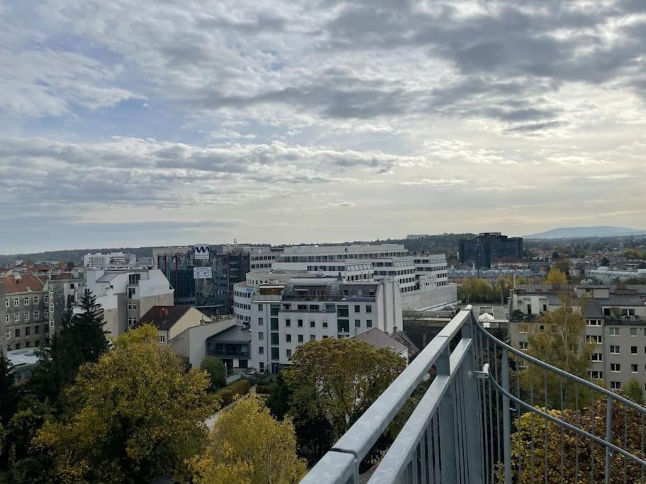 Rooftop Terrace- Panoramablick Ueber Wien Viena Exterior foto